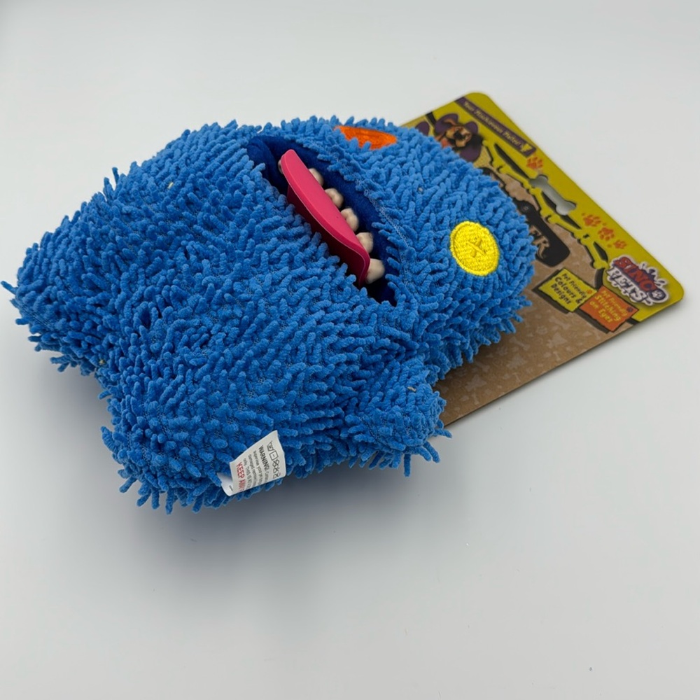 Fuggler Oogah Boogah Blue Plush‎ Dog Toy Squeaker NWT Funny Ugly - Picture 4 of 7